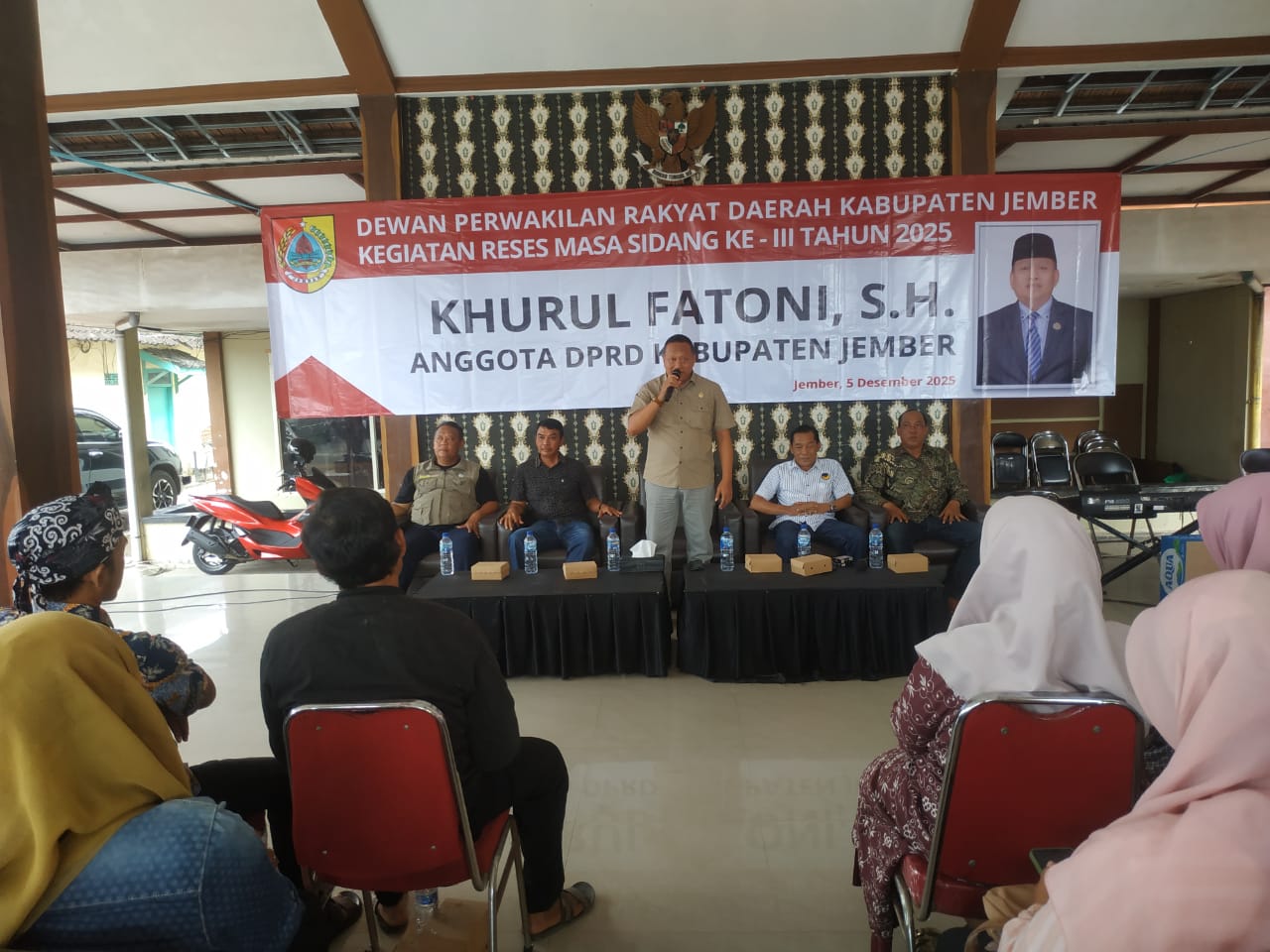 Anggota DPRD Jember Khurul Fatoni Gelar Reses di Desa Gerden, Serap Aspirasi hingga Terima Aduan ABK Nelayan yang Terdampar di Sumbawa