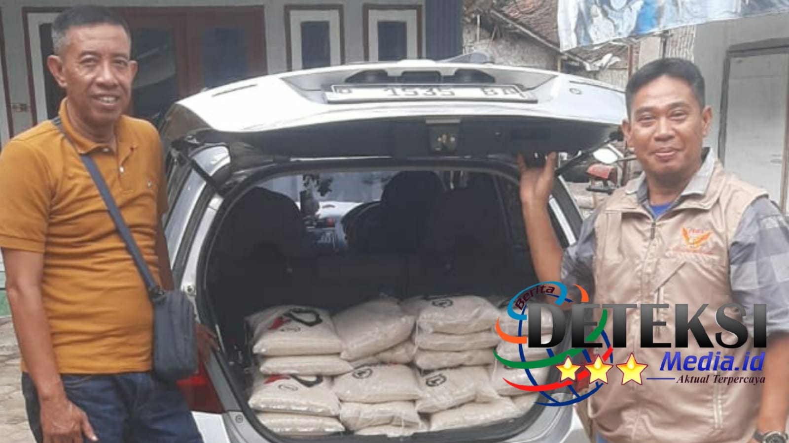 GWI Cabang Jember Salurkan 30 Paket Beras untuk Masyarakat Dhuafa Secara Door to Door di Desa Pancakarya