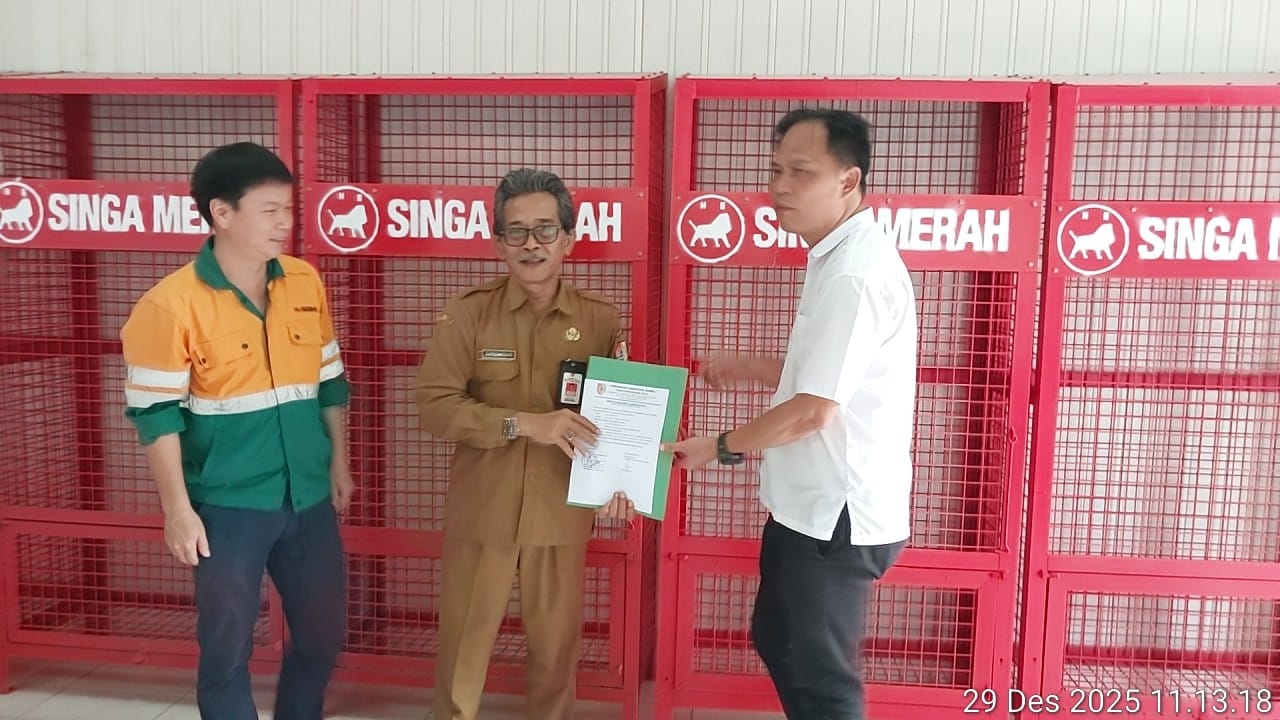 Kepala Dinas Lingkungan Hidup Apresiasi PT.Imasco Asiatic Puger Atas Kepeduliannya Terhadap Sampah