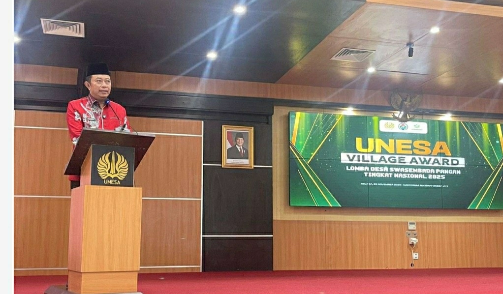Dalam Ajang UNESA Village Award 2025, Pemkab Bondowoso Mendapatkan Anugerah sebagai Daerah Penggerak Desa Tingkat Nasional