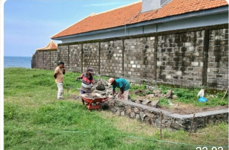 PEMBANGUNAN ILEGAL di Jantung Hutan Lindung Bungatan : TANTANGAN TERBUKA bagi SUPREMASI HUKUM ***