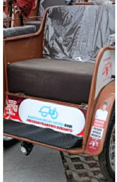 SUNYUM SUMRINGAH Abang Becak Situbondo : Terima Kasih Presiden Prabowo atas Bantuan Becak Listrik +++