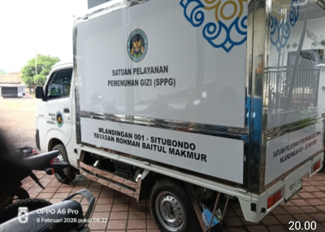 MAKAN BERGIZI GRATIS (MBG) PERDANA di Mlandingan Situbondo Sukses, YAYASAN ROHMAN BAITUL MAKMUR Layani 1.000 Siswa dengan Menu Berkualitas ++++