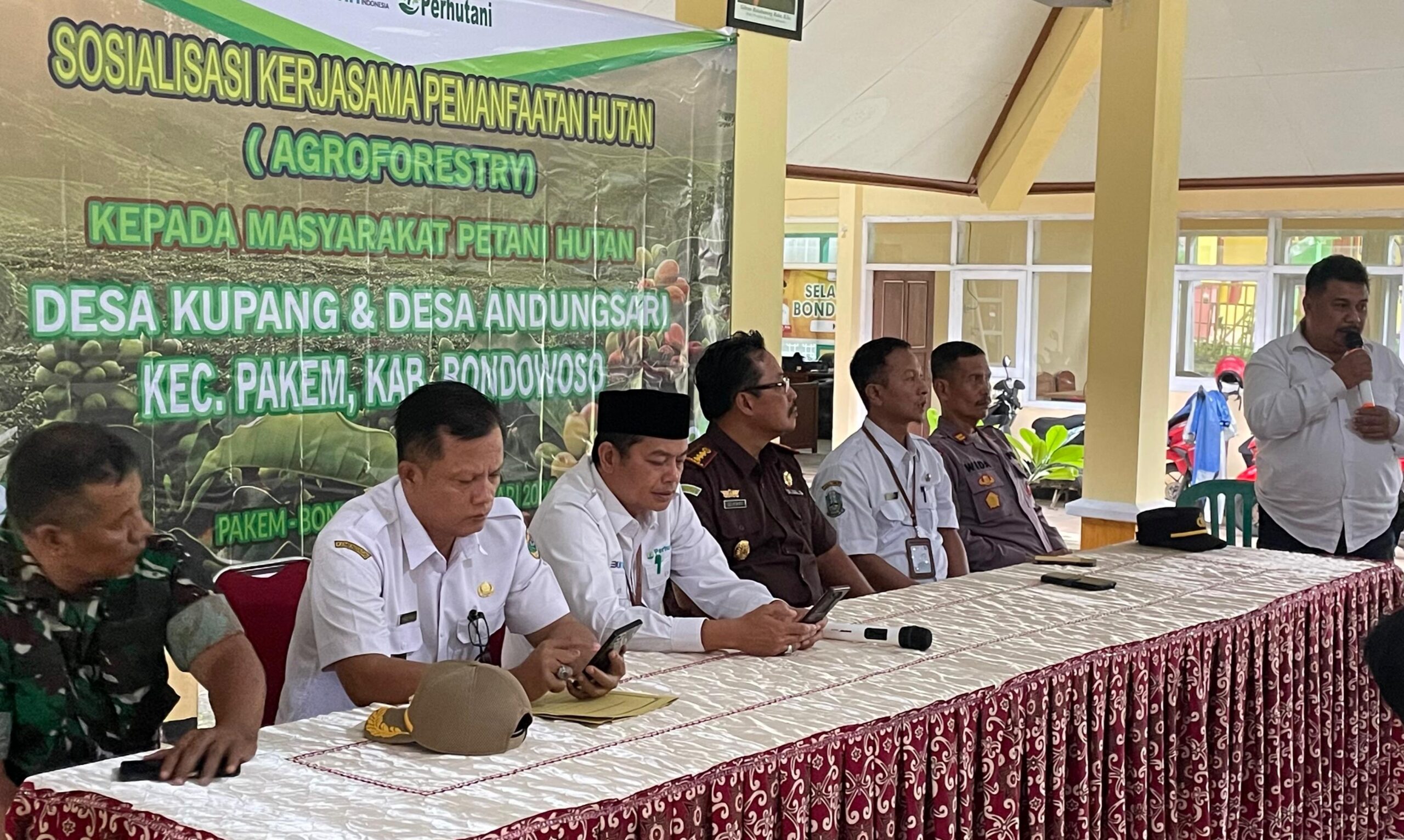 Perum Perhutani Jalin Kerjasama Dengan Kejaksaan Negeri Bondowoso Adakan Sosialisasi dan Perjanjian Kerjasama Pemanfaatan Hutan Bertempat di Kec.Pakem
