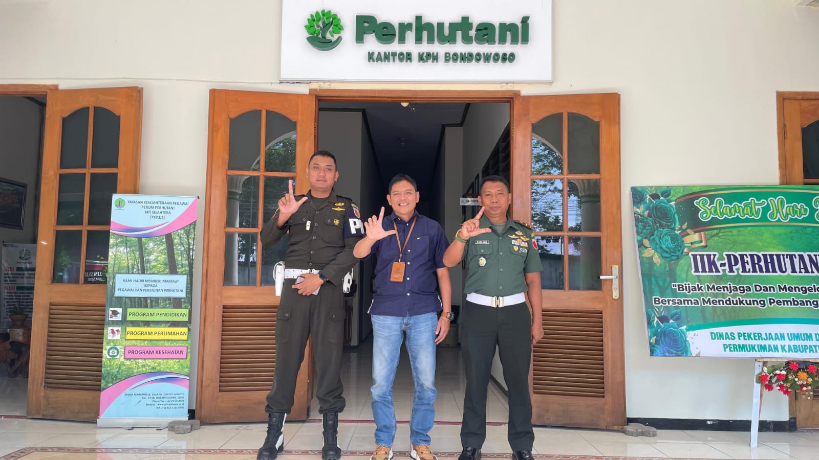 Sinergitas Perum Perhutani Bondowoso Bersama Dansubdenpom V Bangun Sarana Koordinasi dan Kolaborasi dalam Pengelolaan Kawasan Hutan Guna Wujudkan Hutan Lestari