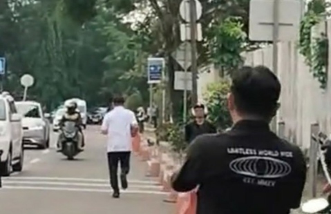 Hindari Wartawan KPK Sebut,Oknum Tersebut Diduga Terima Uang Terkait Kasus Impor Barang