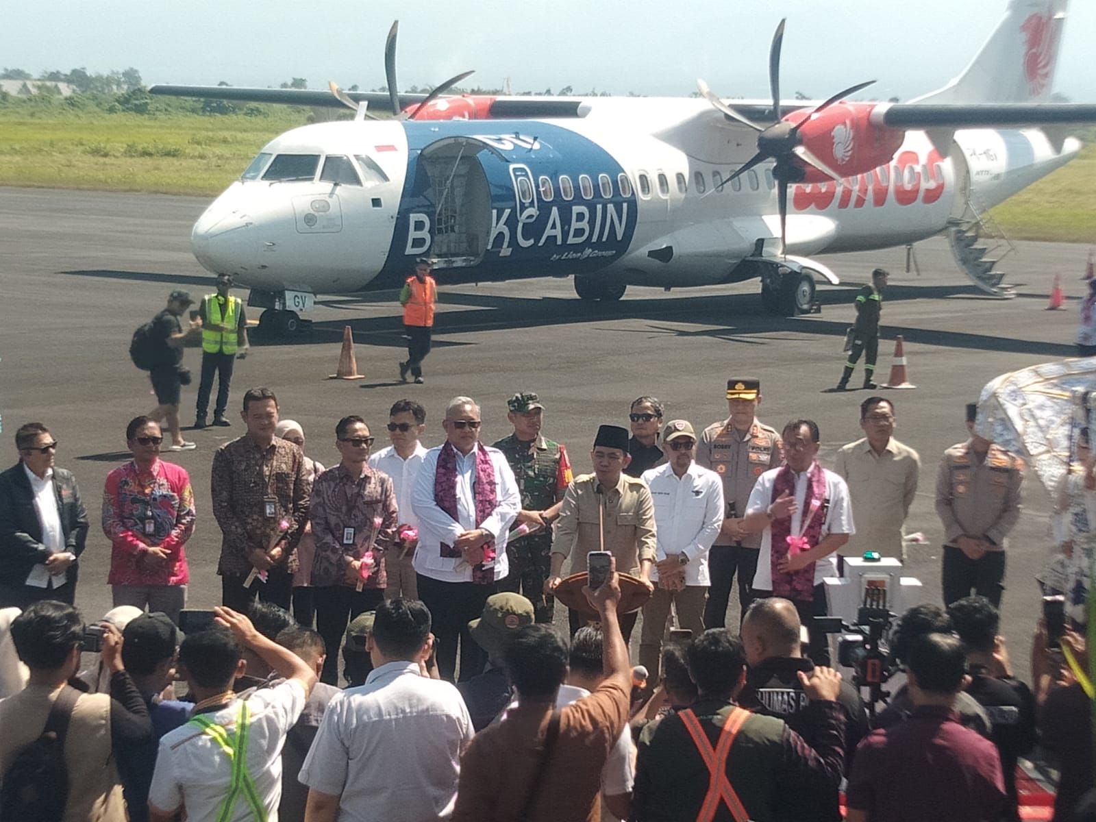 Bandara Notohadinegoro Kini Wings Air terbang lagi Rute Jember – Surabaya +++